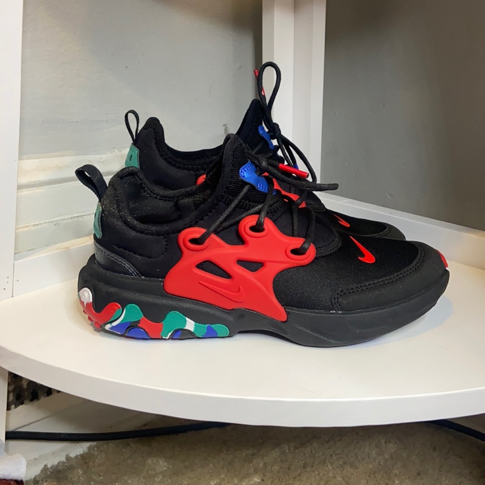 NIKE REACT PRESTO MC SIZE 3.5 Youth